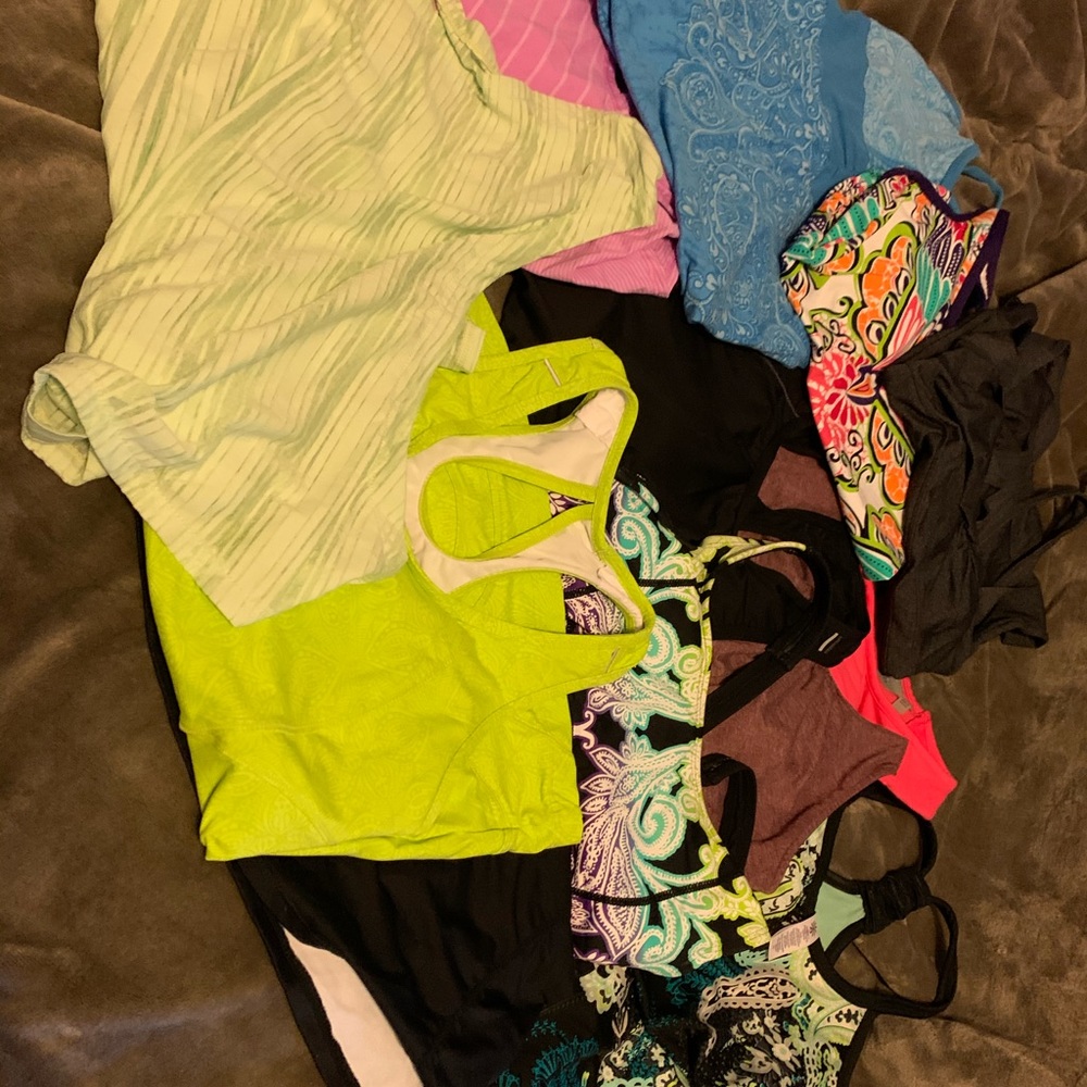 11 Athleta workout tops